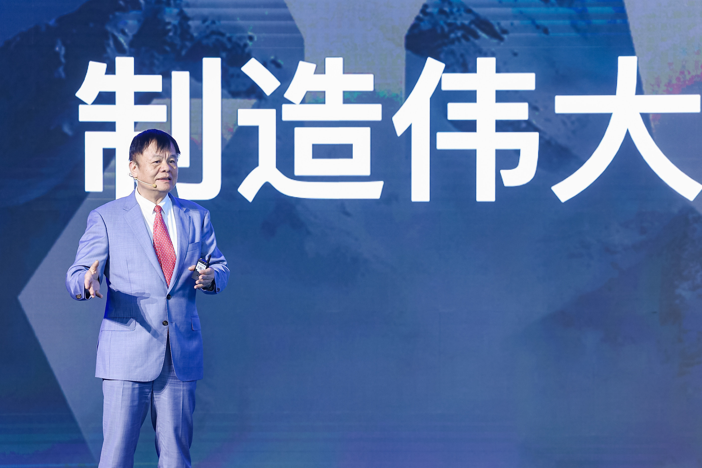 黄宏生先生演讲